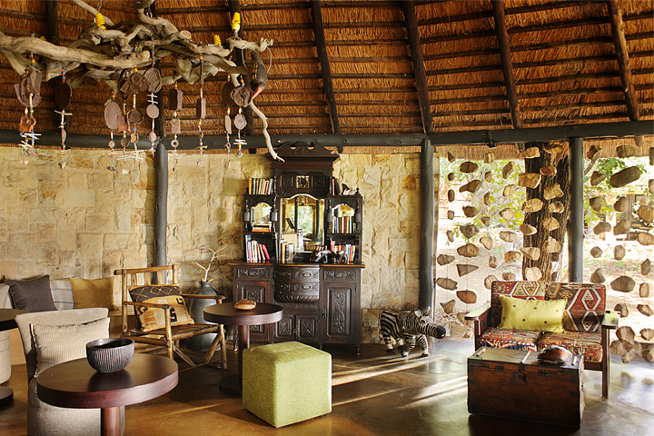 Lounge area at Motswari