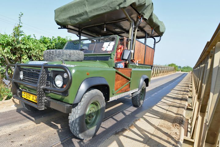 bush-rover-on-the-road