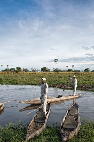 Okavango Delta, Mokoros