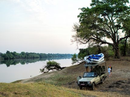 canoeing expdition, Chundu Island